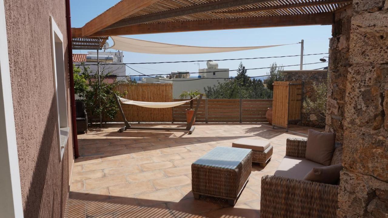 הוילה סוג'יה Arhondiko Luxury House מראה חיצוני תמונה